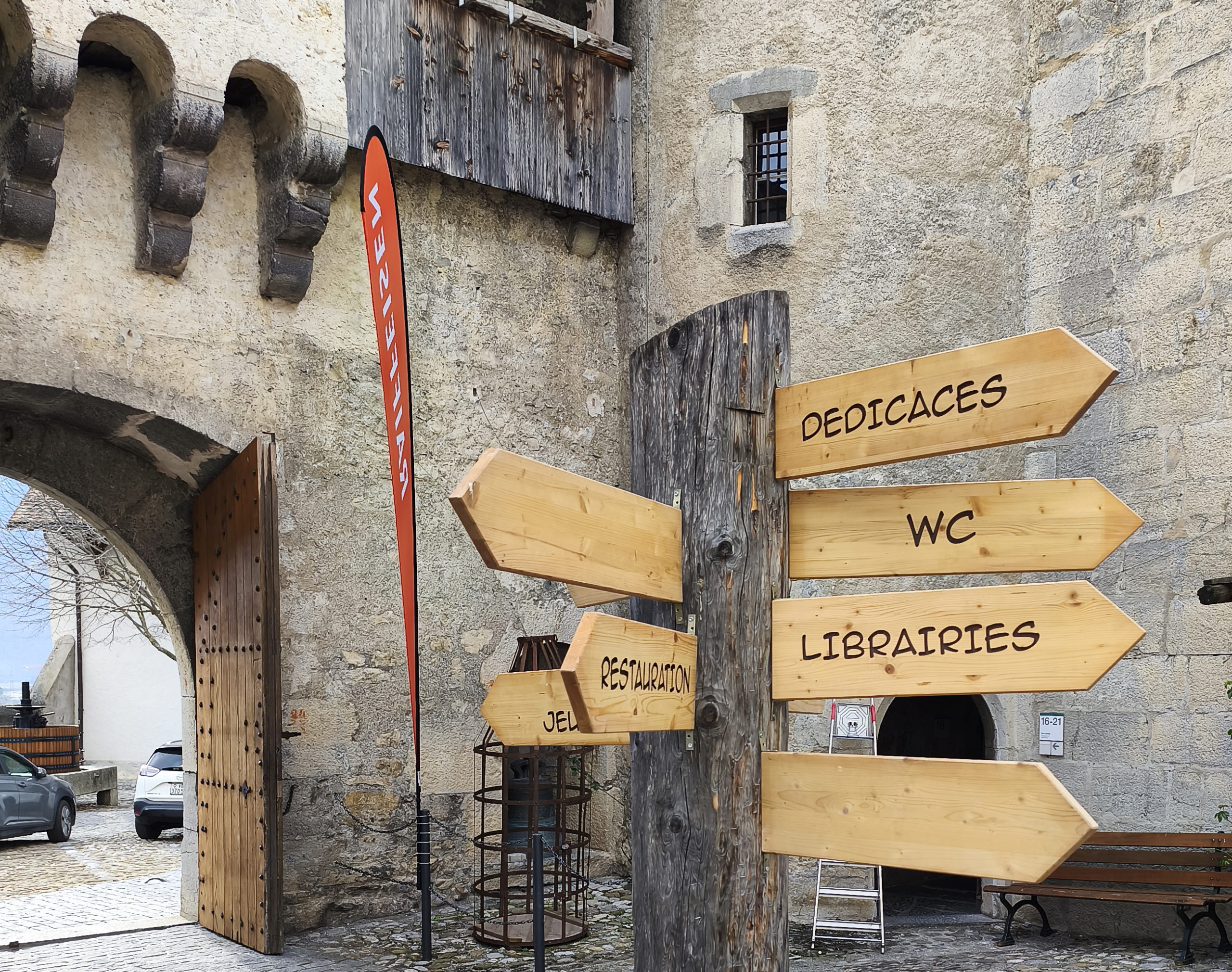 Aide au festival BD au château